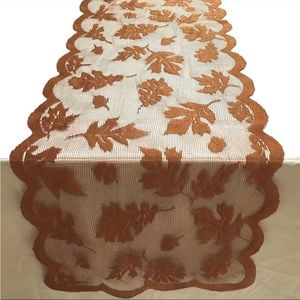New Bonnie Boom Collection Leaf Lace Table Runner